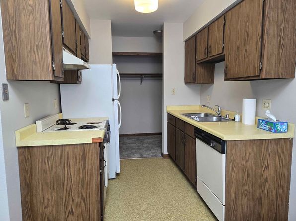 2536 Spooner Ave #101