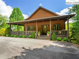 238 Lake Park Dr, Boone, NC 28607