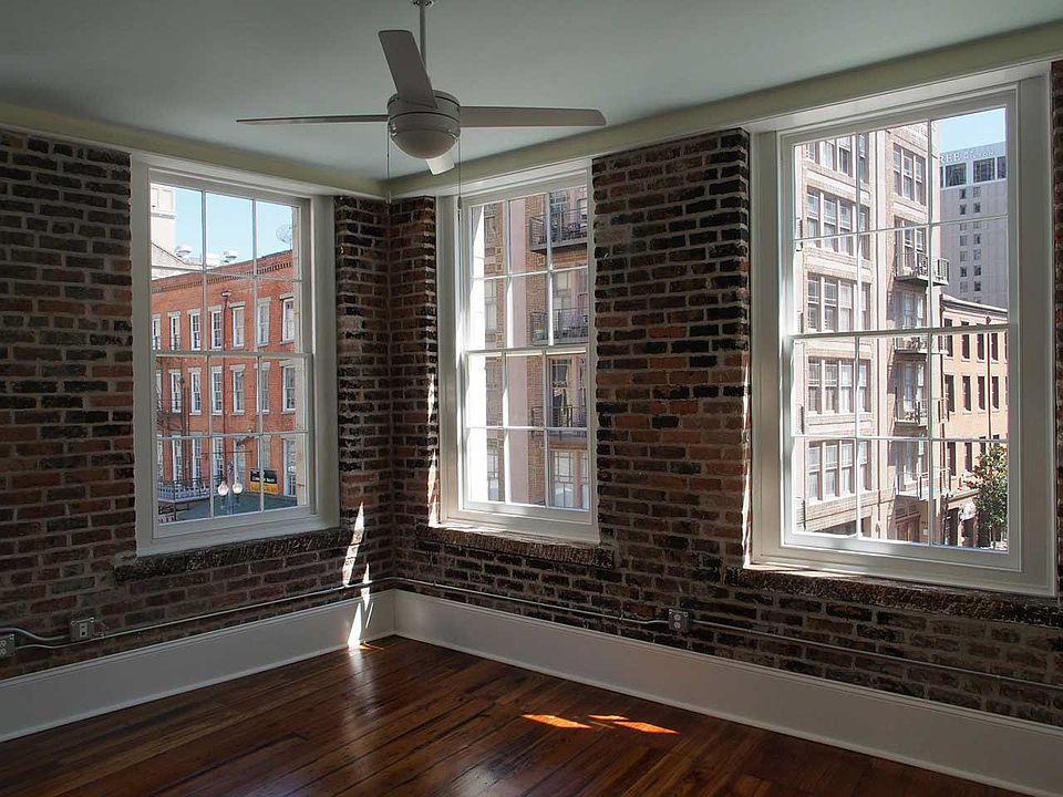 1st image of 301 Magazine St APT 302