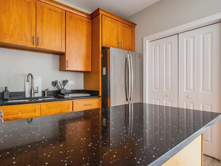 1119 S Loomis St #201 — Photo 9