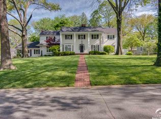 1654 University Dr, Lawrence, KS 66044