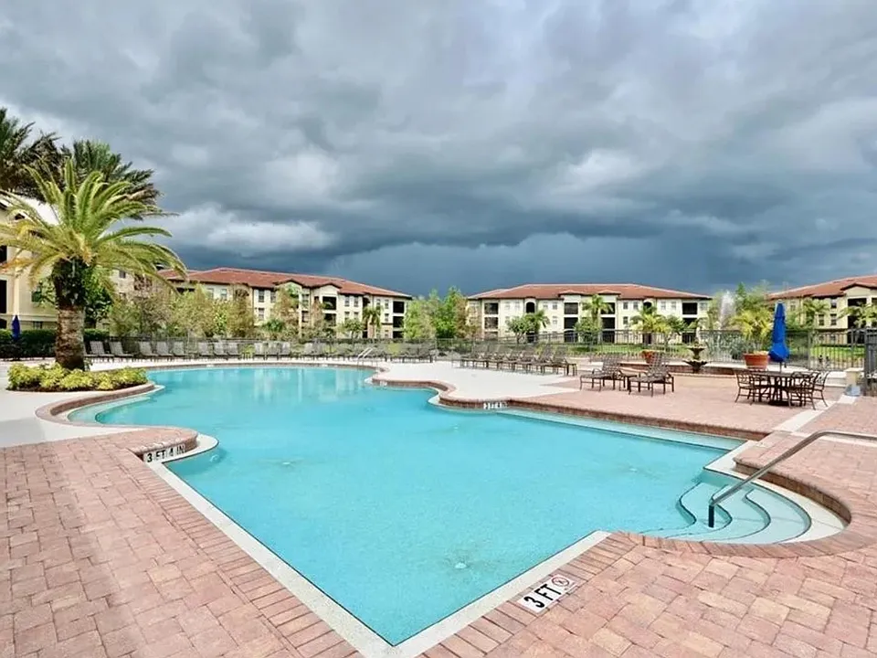 12980 Positano Cir #107