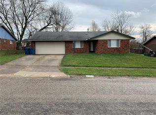 7122 Troy Crest Ct, Dayton, OH 45424