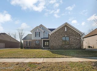 1911 Scenic Lakes Dr, Louisville, KY 40245