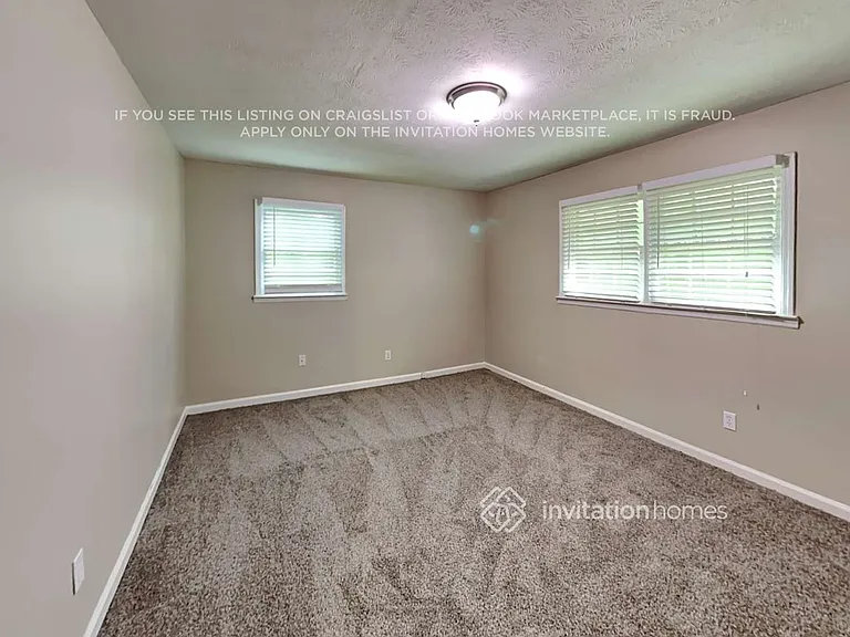 5675 Elmtree Dr — Photo 11