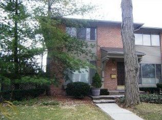 381 W Brown St #1, Birmingham, MI 48009