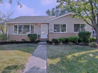 1045 S Charlotte St, Lombard, IL 60148