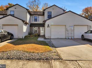 24 E Oleander Dr, Mount Laurel, NJ