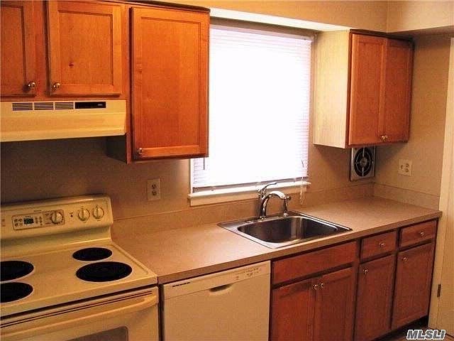 1st image of 1567 209th St #2