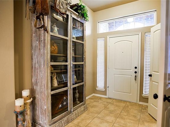 5th image of 4905 SW 123rd St