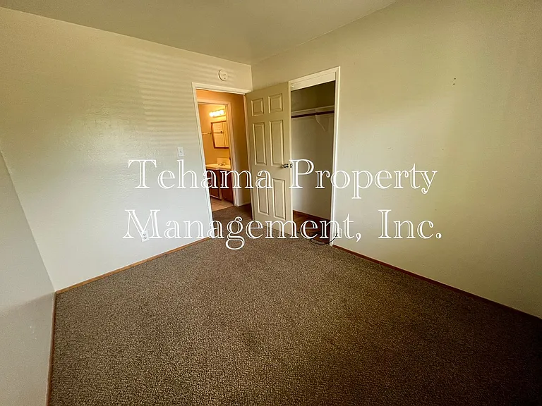845 Lassen Ave — Photo 10