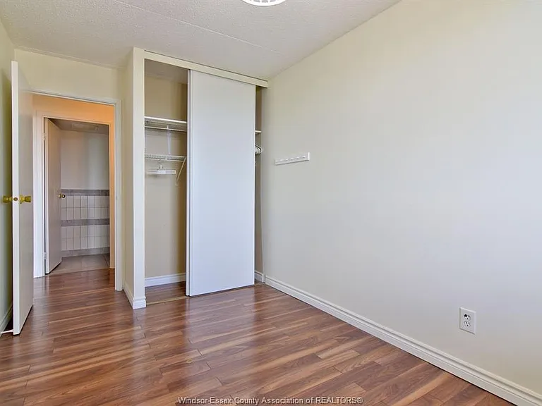 150 Park St W #1812 — Photo 30