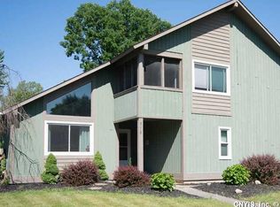 4295 Persimmon Path, Liverpool, NY 13090