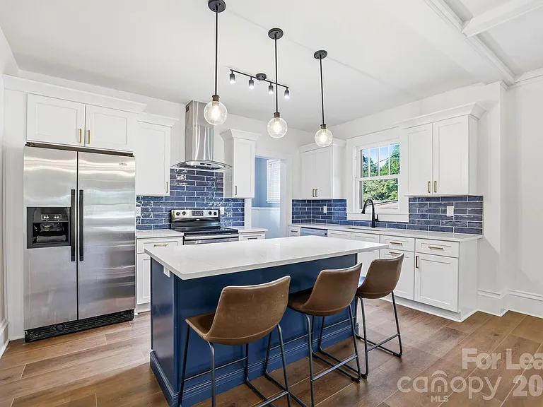 525 W 3rd Ave — Photo 7