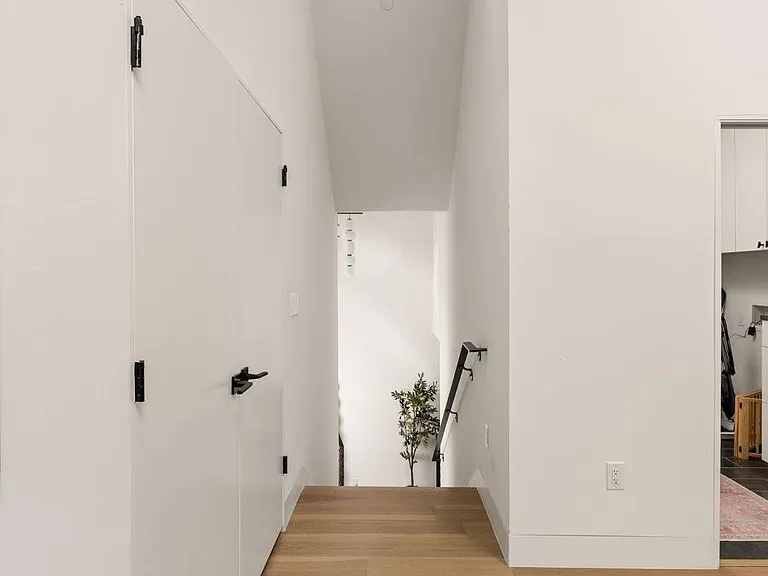 1601 Chelsea Ln — Photo 30