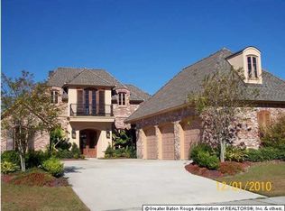 18829 Santa Maria Dr, Baton Rouge, LA 70809