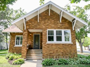 803 Washington St, Cedar Falls, IA 50613