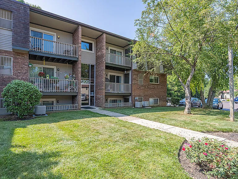 Millcroft Apartments — Photo 31