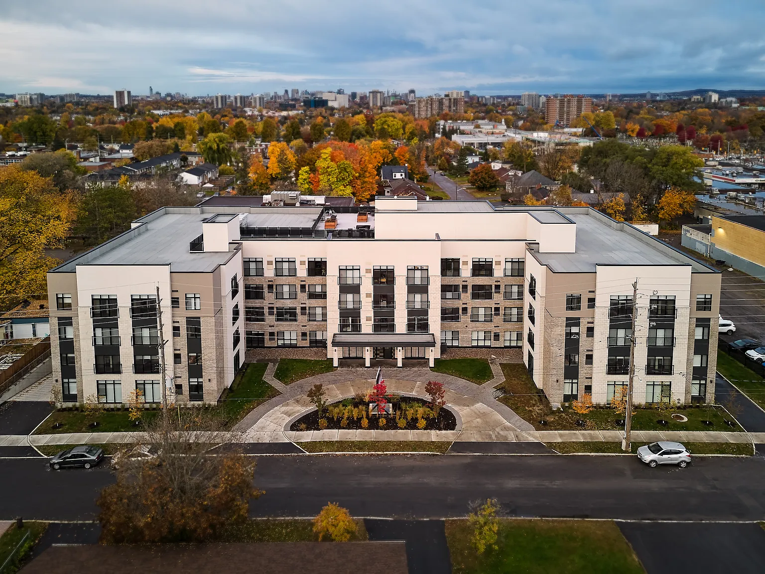 Center Park Apartments by Brigil — Photo 4