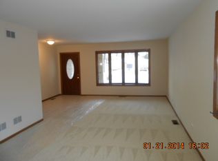 1131 Adelia St, Downers Grove, IL 60516