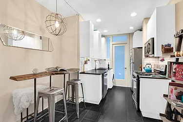 Rented by Cooper & Cooper Real Estate