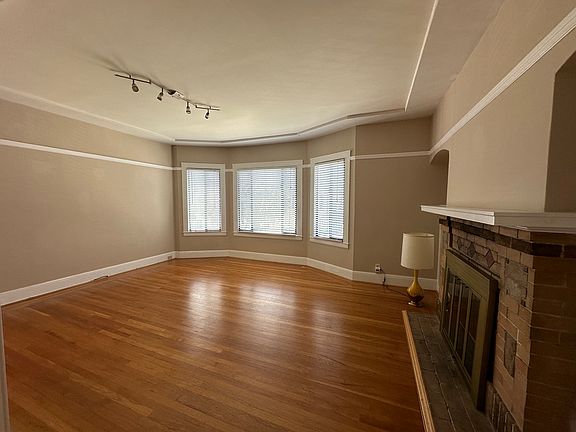 2nd image of 334 20th Ave