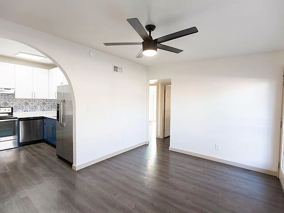 4th image of 316 S Westfall Ave APT 3
