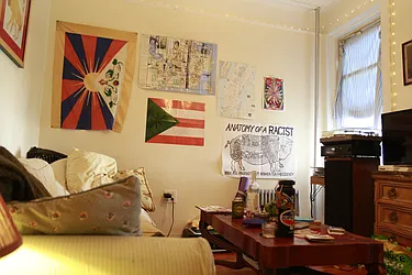 Rented by Rennit Inc.