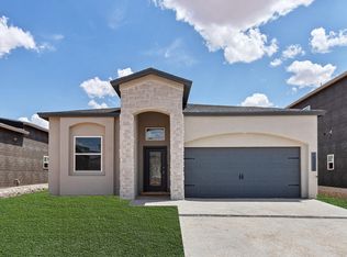118 Esther Trl, Sunland Park, NM 88063