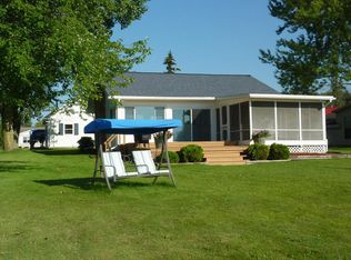 230 Rasmussen Dr, Trufant, MI 49347