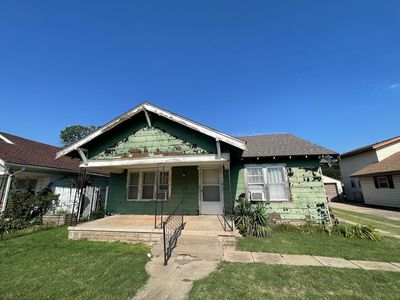 325 N 10th St, Enid, OK, 73701