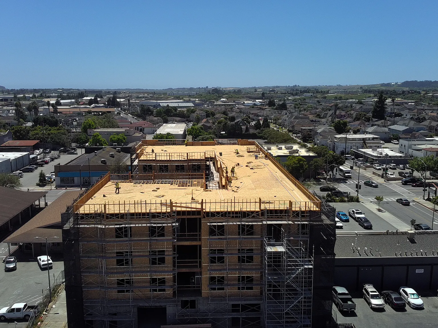 The Residence at 558 Main — Photo 4