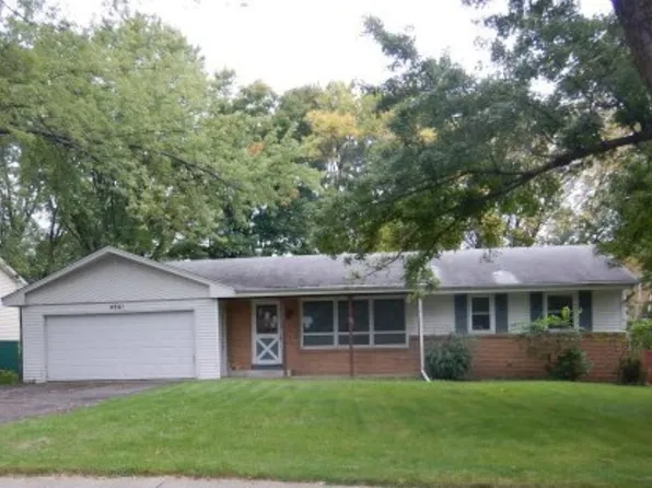 4641 Boone Ave N, New Hope, MN 55428