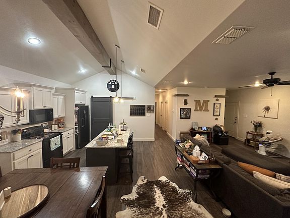 4th image of 1610 102nd St