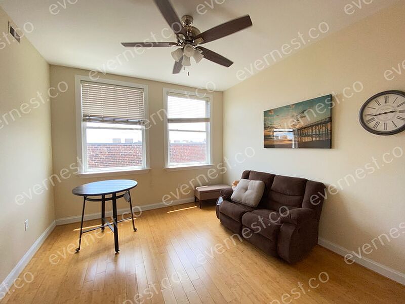 1st image of 1414 W Marshall St APT 507