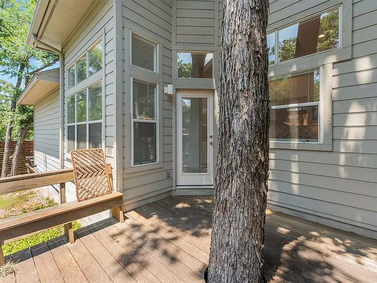 1621 Maggie Mayes St — Photo 36