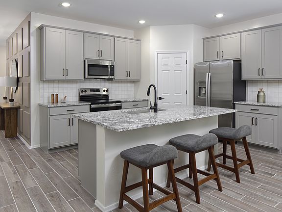 Wales Ranch - Sunflower Interior Image 3