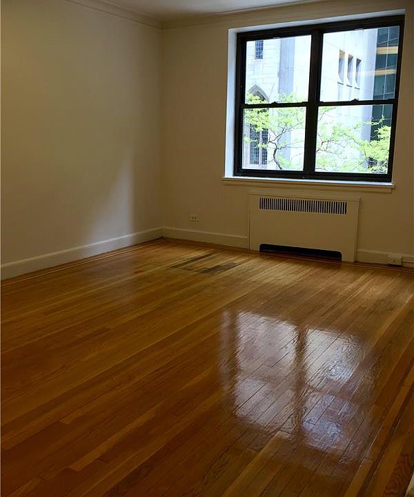 2nd image of 8 E 48th St APT 3F