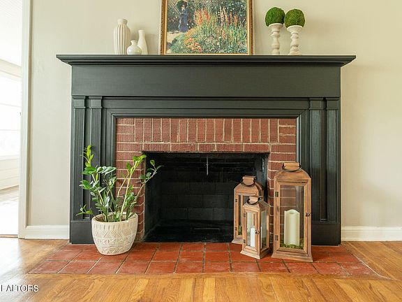 4th image of 4705 W Lincoln Cir