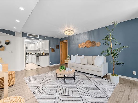 3rd image of 1888 Kalakaua Ave APT 1903