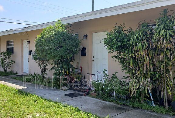 2nd image of 2711 NW 1st St APT 1-4
