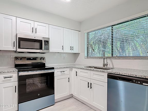 4th image of 1591 Revere Ln