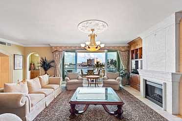 Home For Sale In Mizner Grand