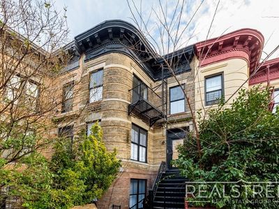 1390 Eastern Pkwy, Brooklyn, NY, 11233