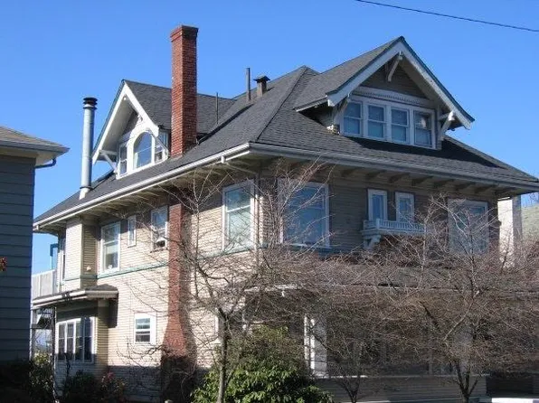 2359 Boylston Ave E APT 4, Seattle, WA 98102