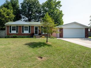 7703 Westbrook Rd, Louisville, KY 40258