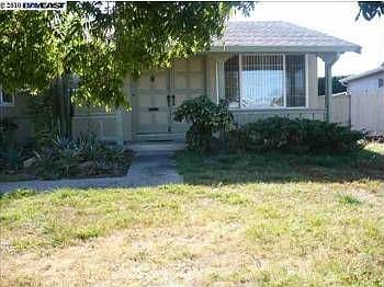 1st image of 2460 Ascot Way