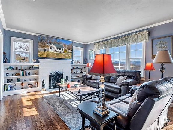 3rd image of 614 Dalewood Ave