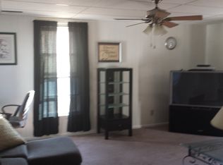 224 E Main St, Saint Clairsville, OH 43950