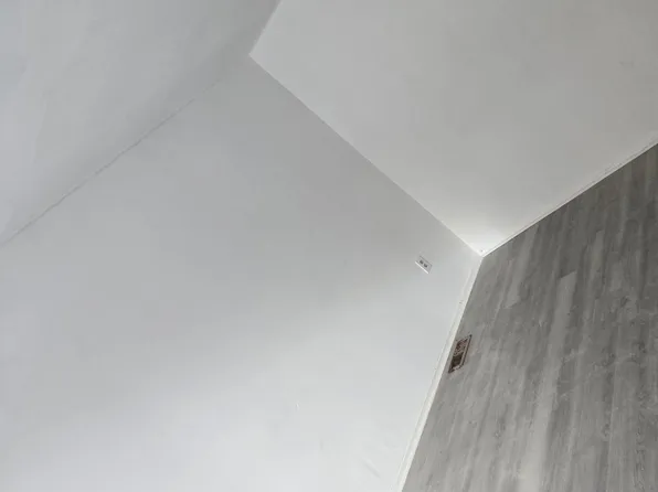 11447 Jackson Ave, Warren, MI 48089